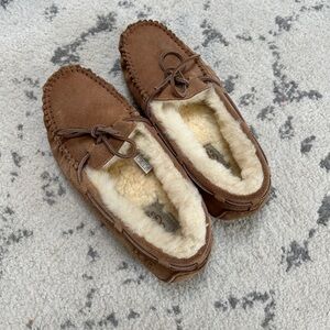 UGG moccasins - size 8